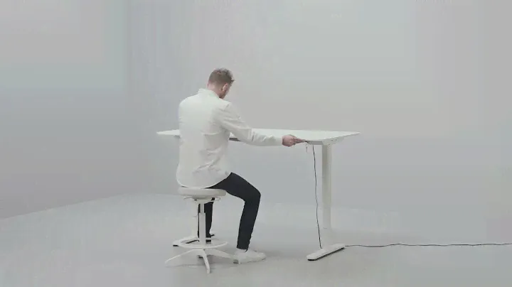 Стол - трансформер IKEA БЕКАНТ в аренду